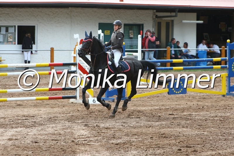 004M2514_Camira_Spring M x.JPG